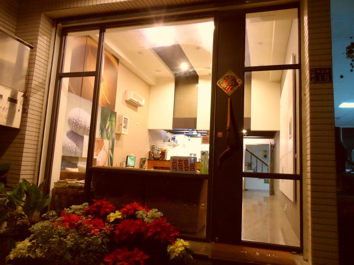 Niuniu & Meng Ka Homestay Liugui Екстер'єр фото